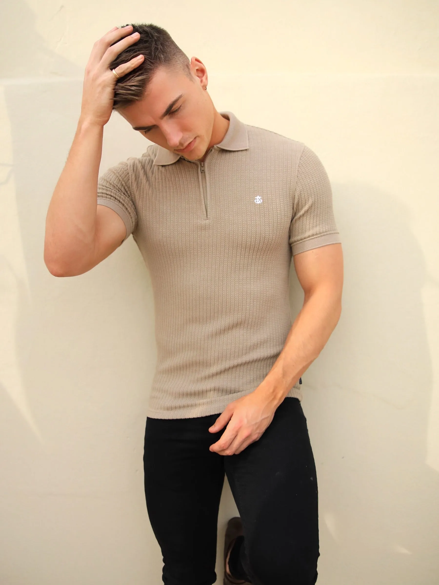 Anzi Textured Polo - Tan