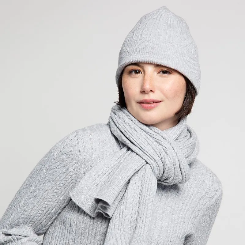 Atelier by Lyse Spenard Cable Knit Tuque - Grey