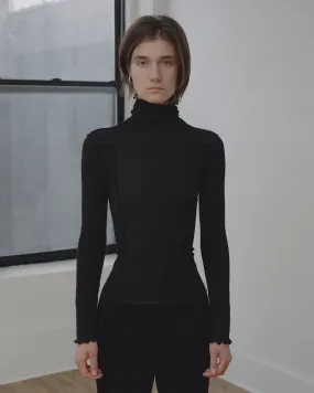 Black Omato Turtleneck