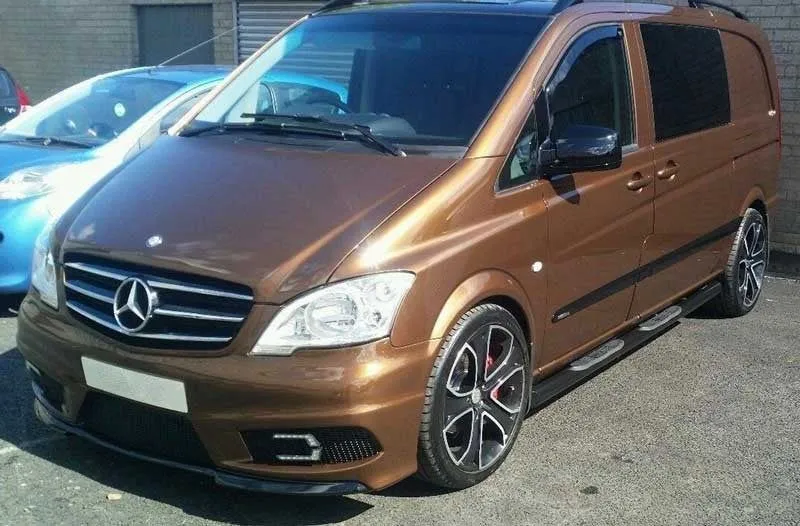 Black Powder Coated Side Bars with Step Pads for Mercedes Vito/Viano 04-14 SWB&LWB