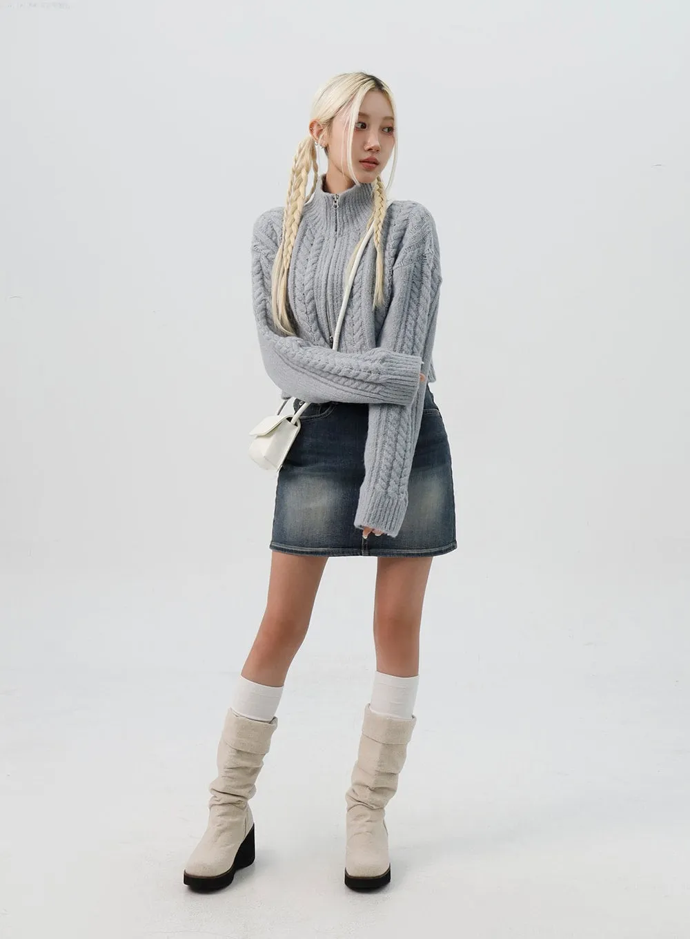 Cable Knit Zip-Up Sweater IS311