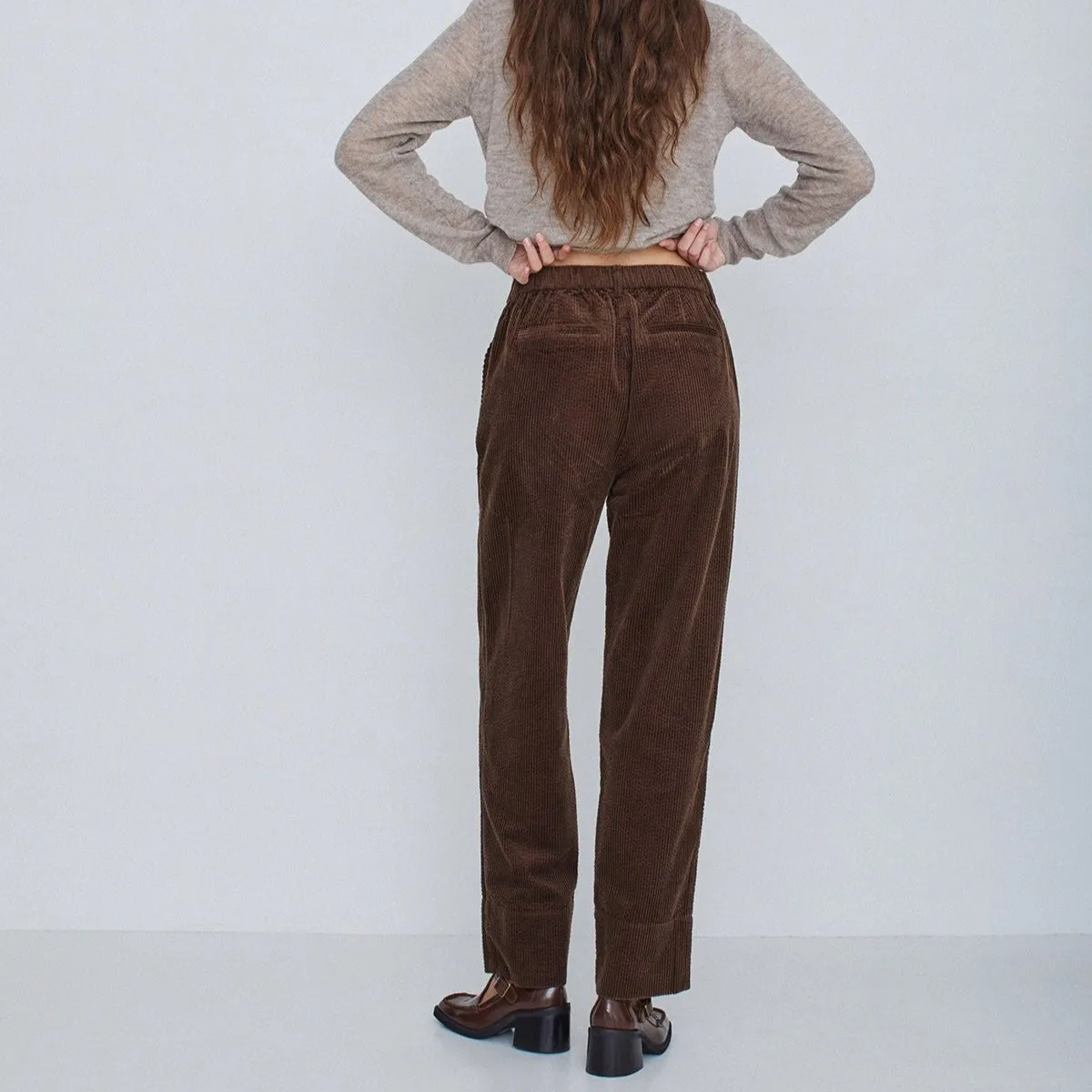 Corduroy Suit Trousers in Brown