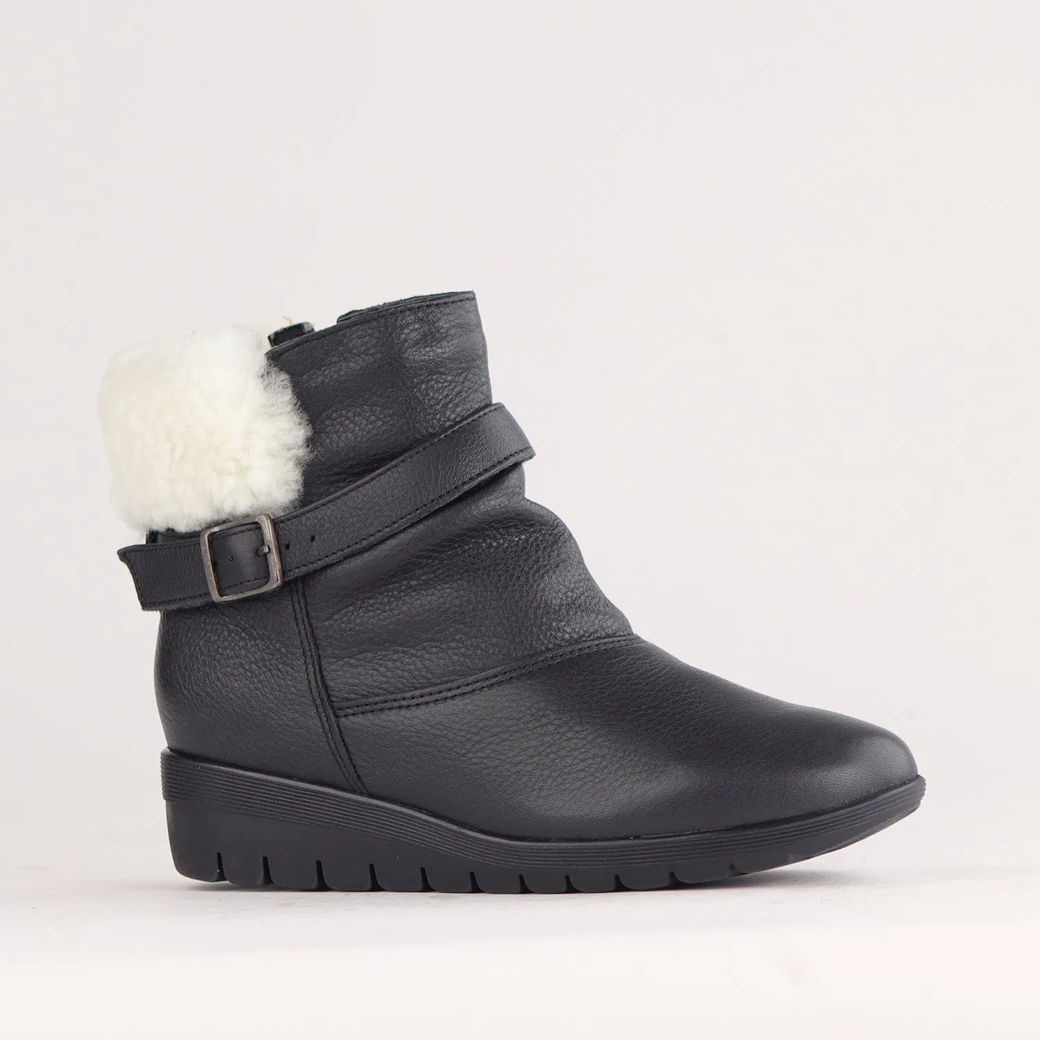 Fur Collar Ankle Boot in Black – 12460