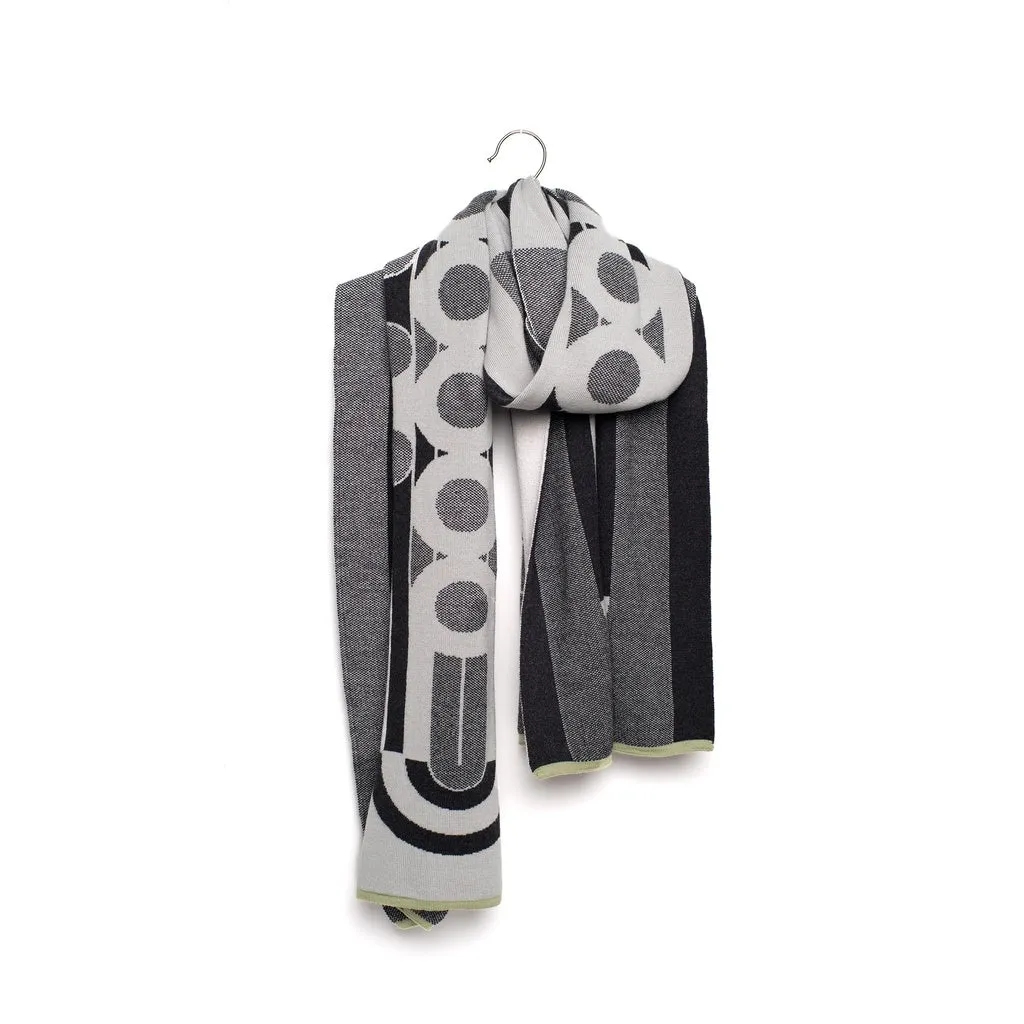 Gunta Maxi Scarf - Charcoal