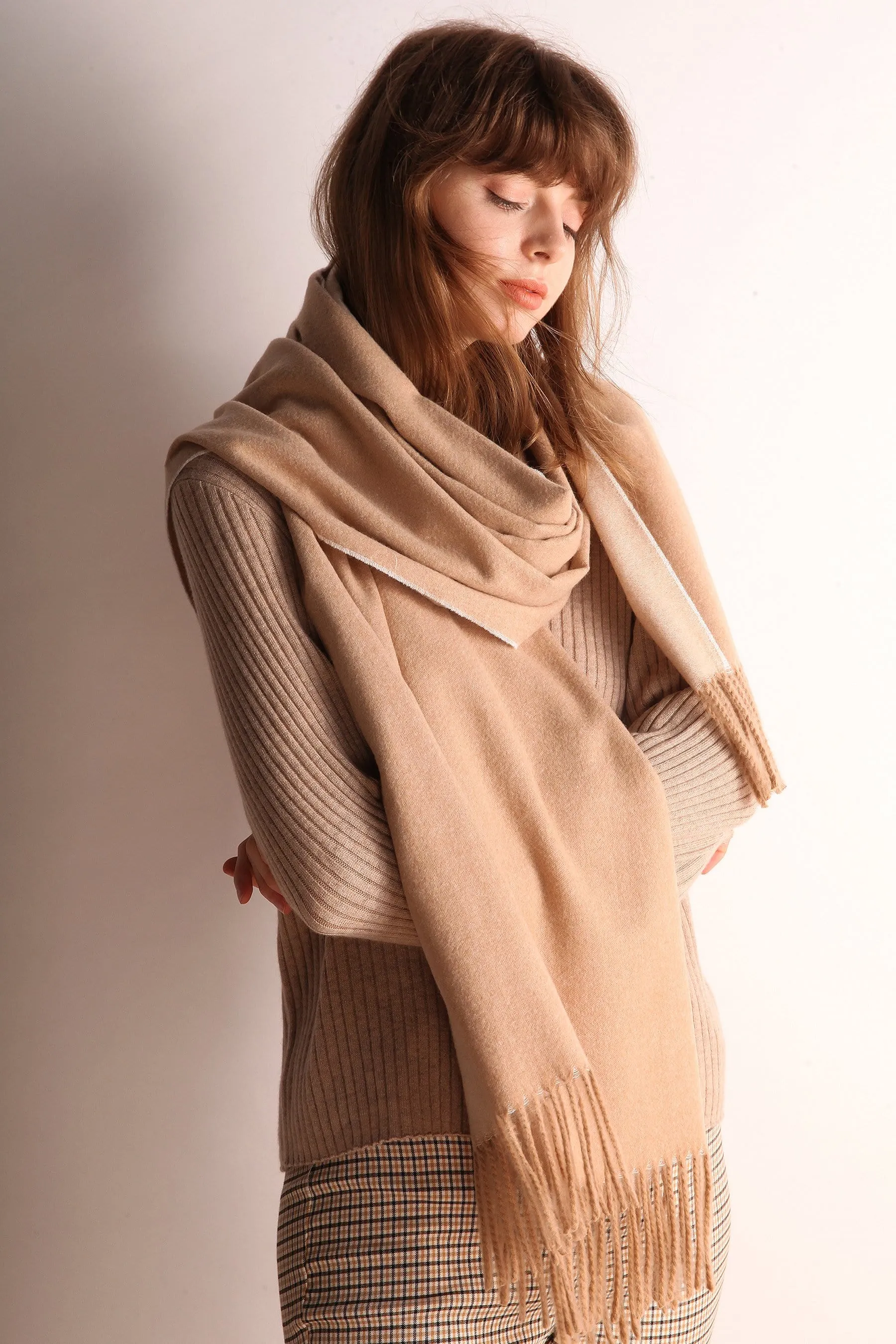 Minimalist Fringe Hem Scarf