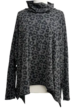 Planet LEOPARD TURTLENECK SWING TOP