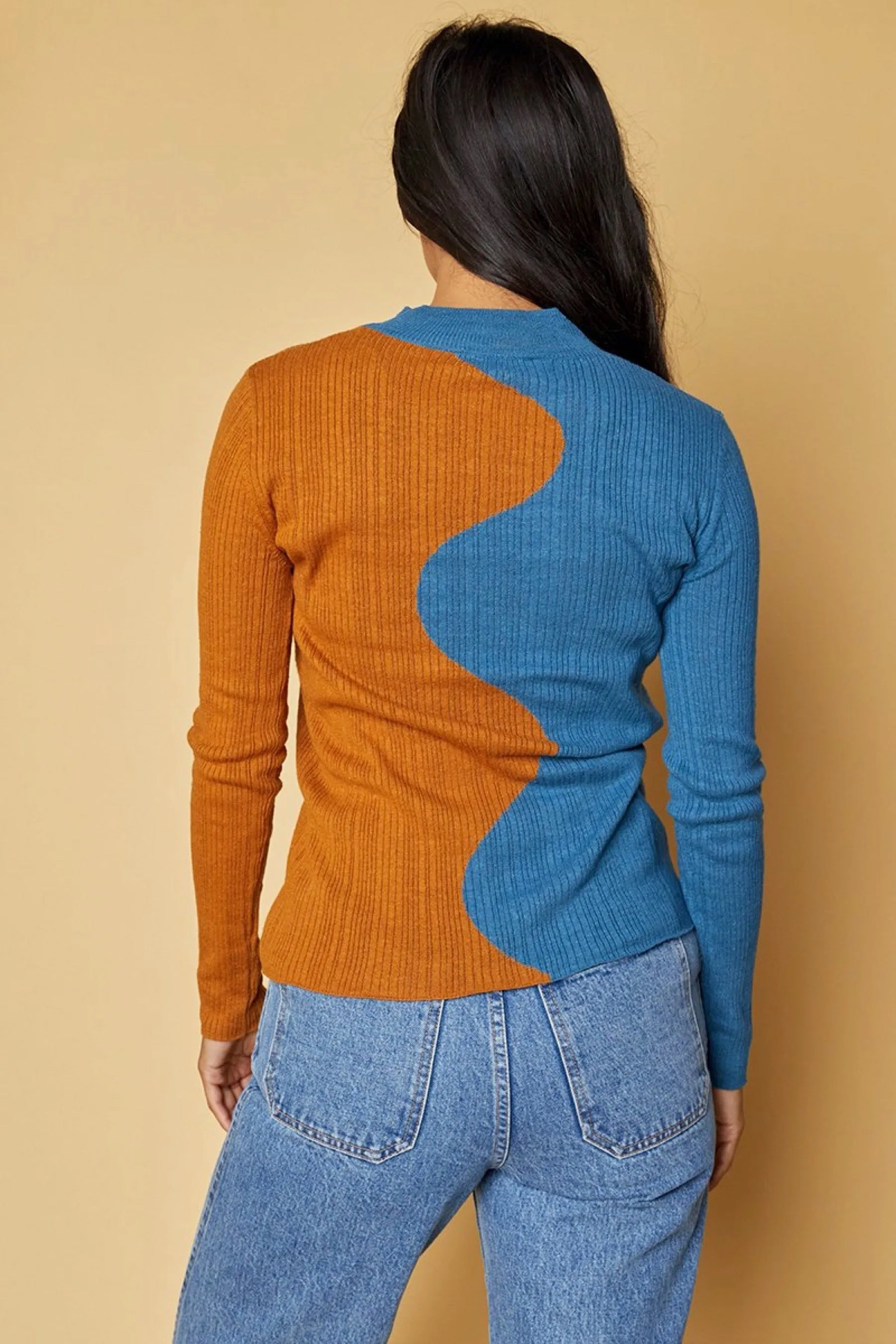 Rust   Tide Onda Turtleneck