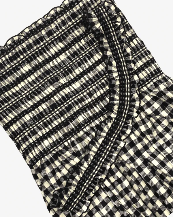 Smocked Shirred Fabric and Straps | Black White Buffalo Check