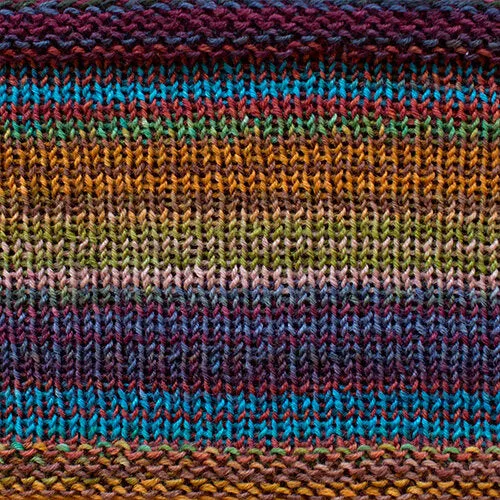 Uneek Chevron Scarf Kit (Urth Yarns) Online Only