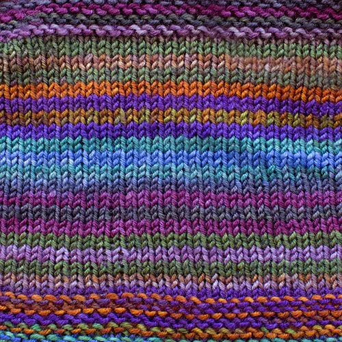 Uneek Chevron Scarf Kit (Urth Yarns) Online Only