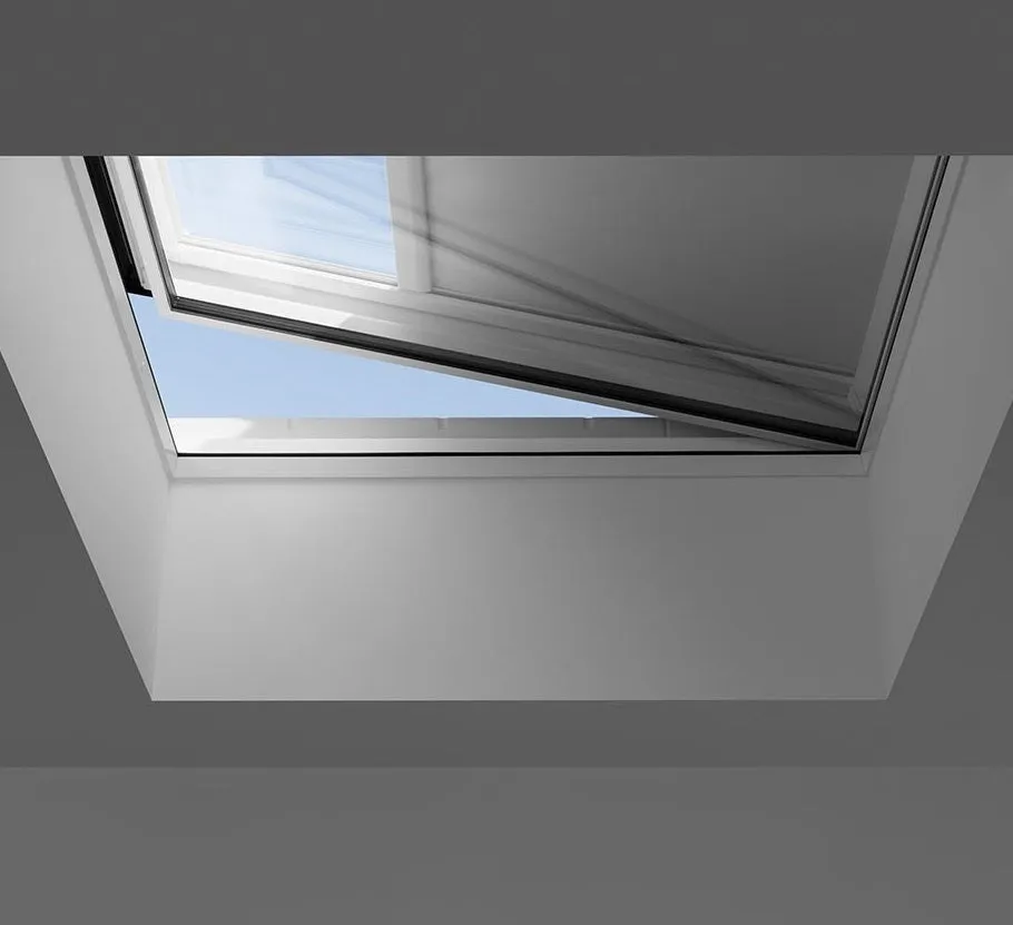 VELUX CVU 090060 1093 INTEGRA® Electric Curved Glass Rooflight Package 90 x 60 cm (Including CVU Double Glazed Base & ISU Curved Glass Top Cover)