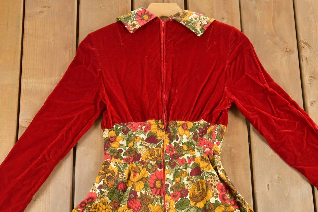 Vintage 1950s Floral Velvet Dress