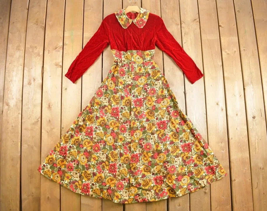 Vintage 1950s Floral Velvet Dress