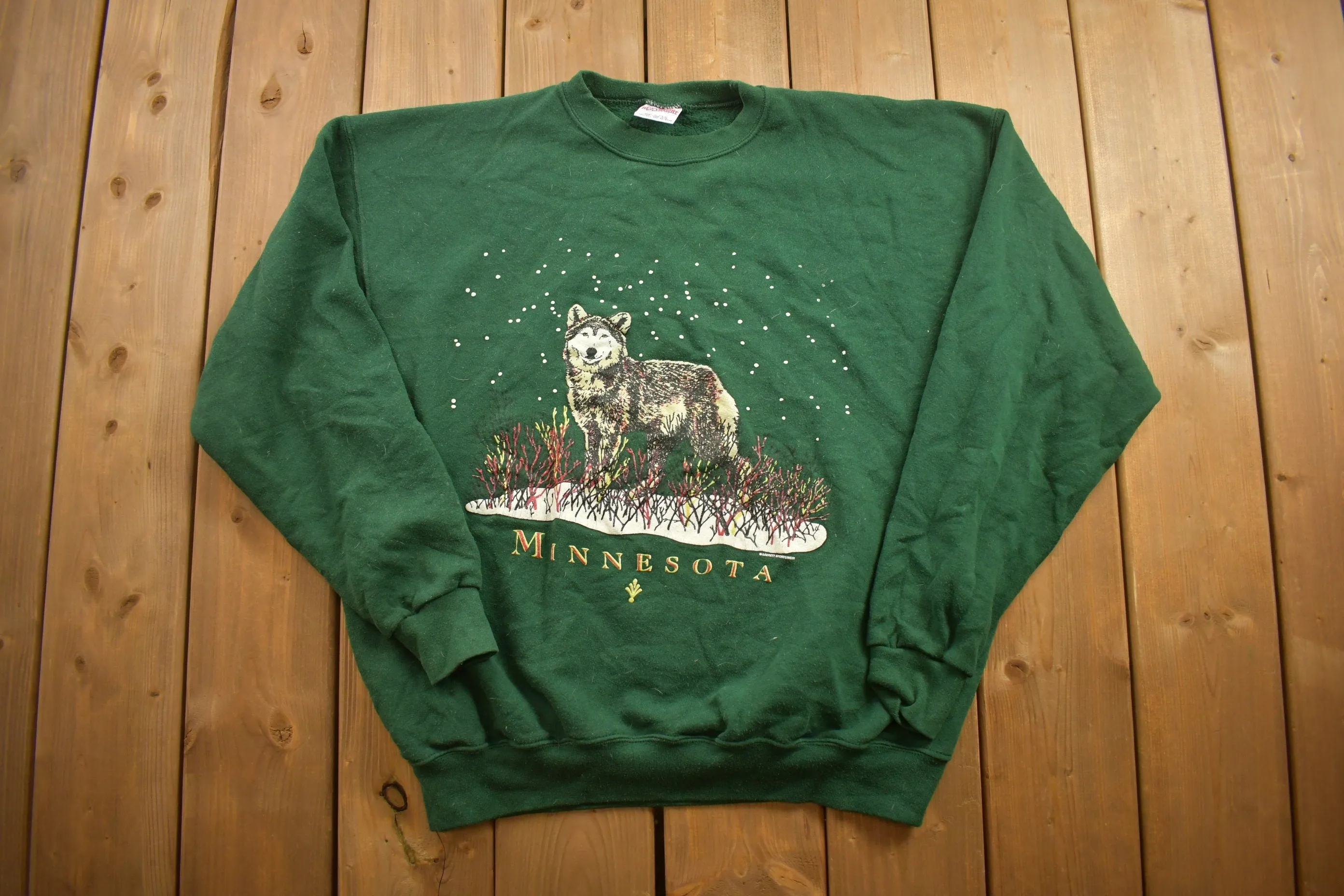 Vintage 1990s Minnesota Wolf Crewneck Sweatshirt