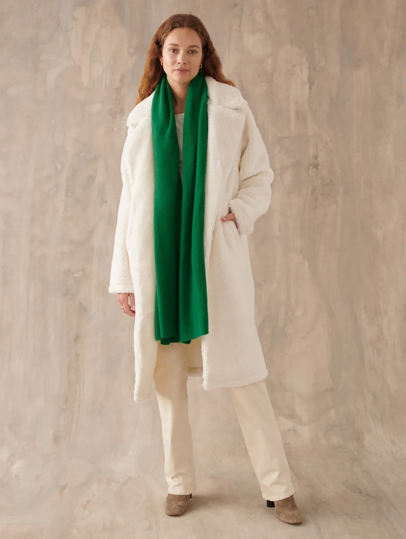 White   Warren - Cashmere Travel Wrap in Electric Emerald