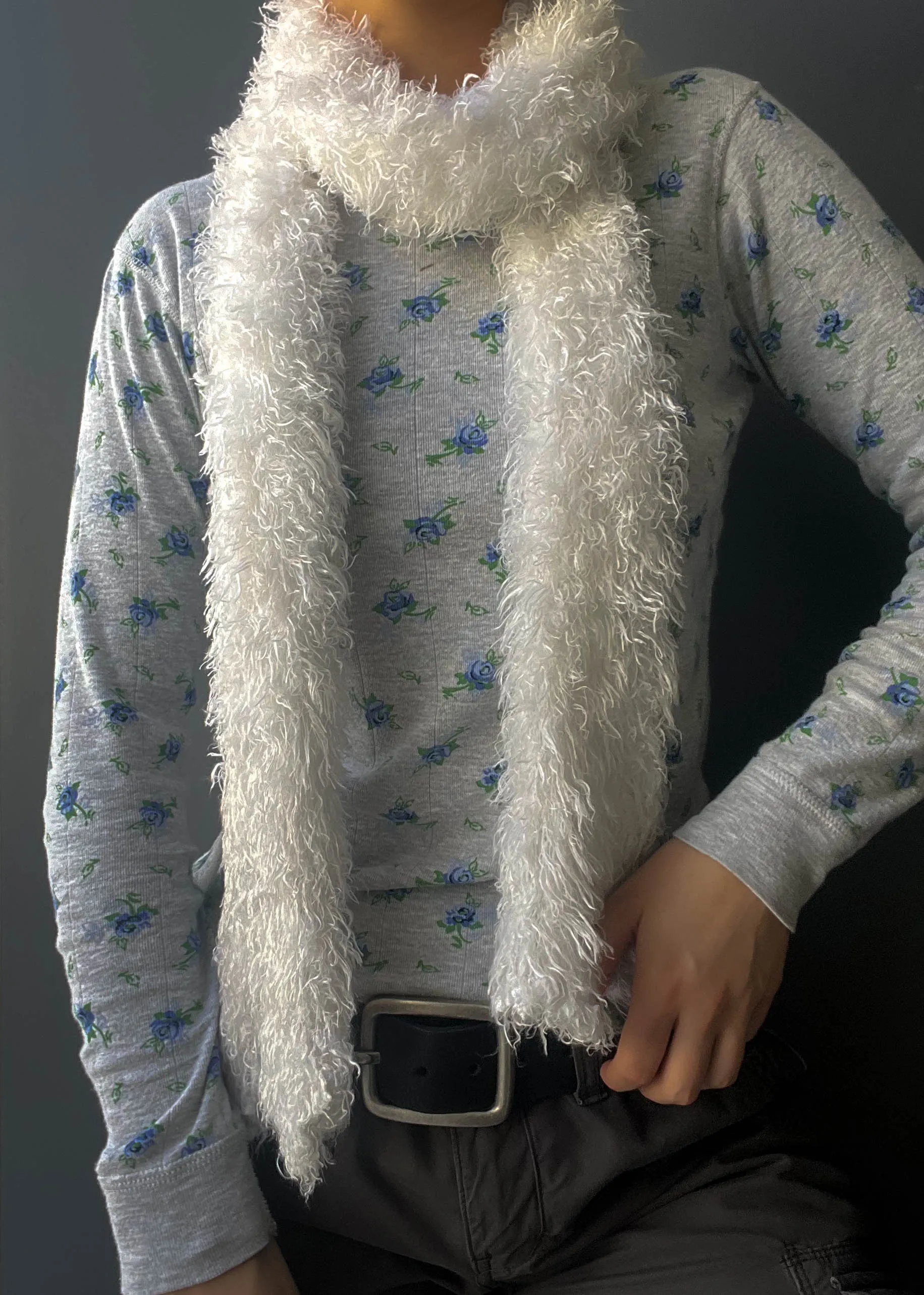 Y2k Fuzzy White Scarf