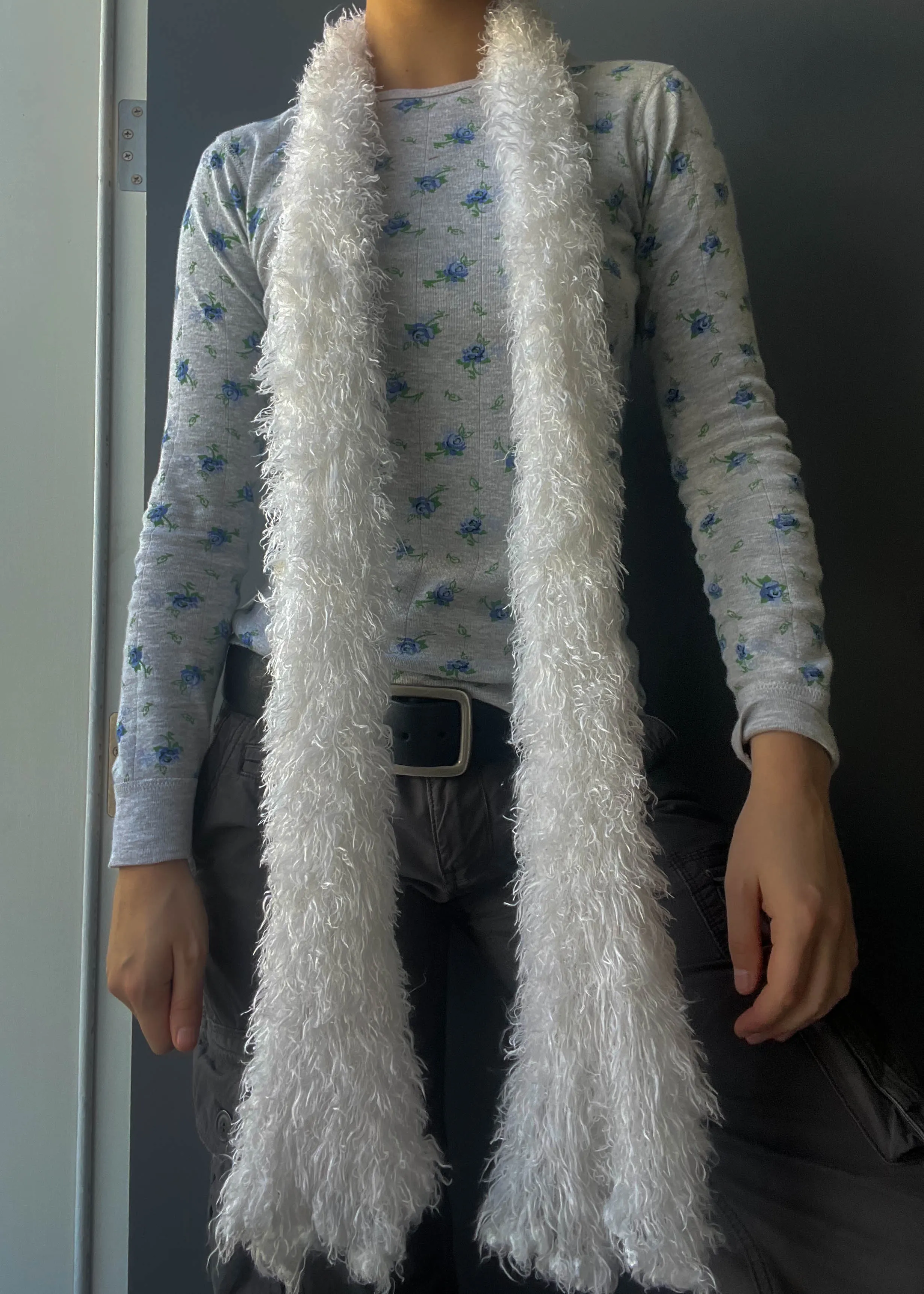 Y2k Fuzzy White Scarf